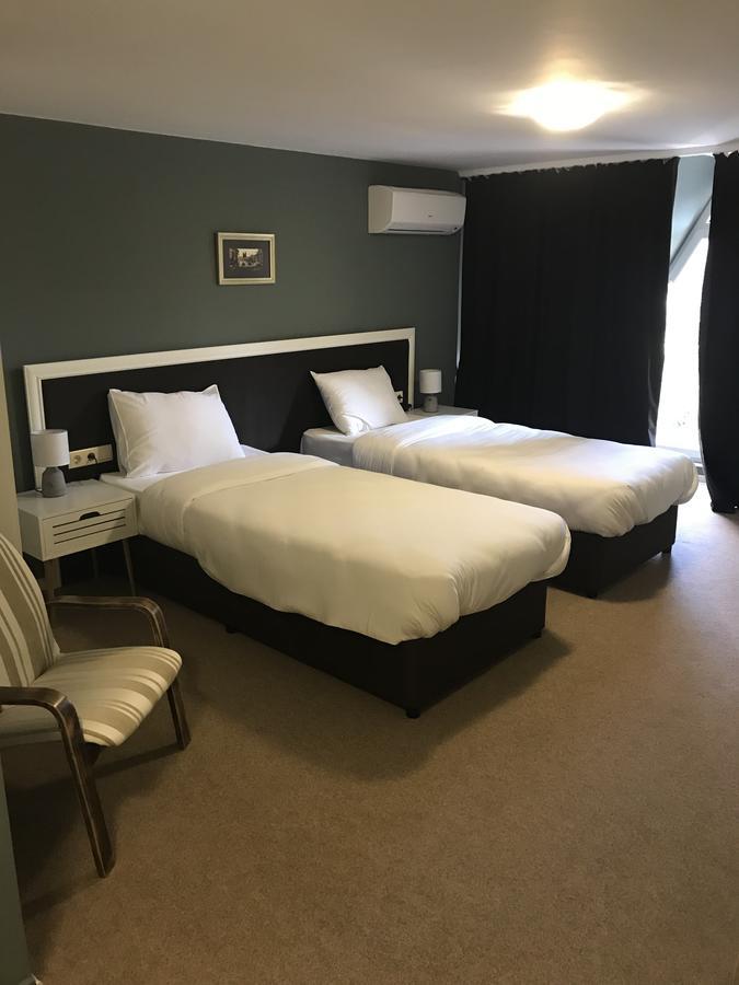 Family Hotel Garden Kŭrdzhali Eksteriør bilde